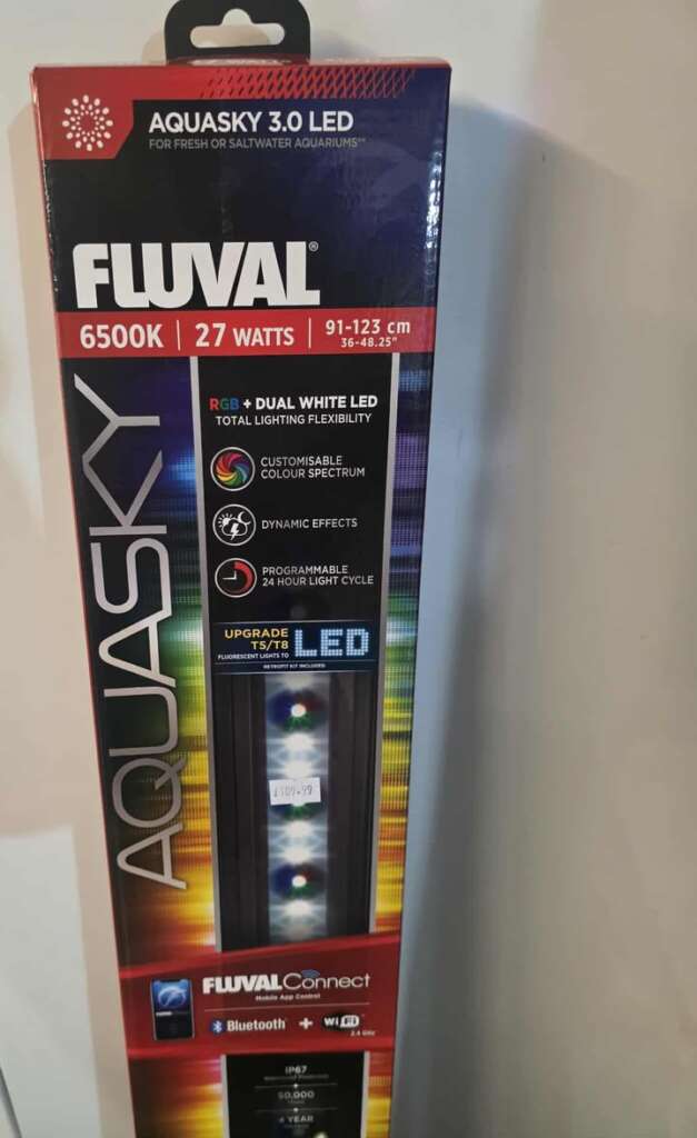 27w Fluval Aquasky  Controllable LED light 36-48" 3.0
