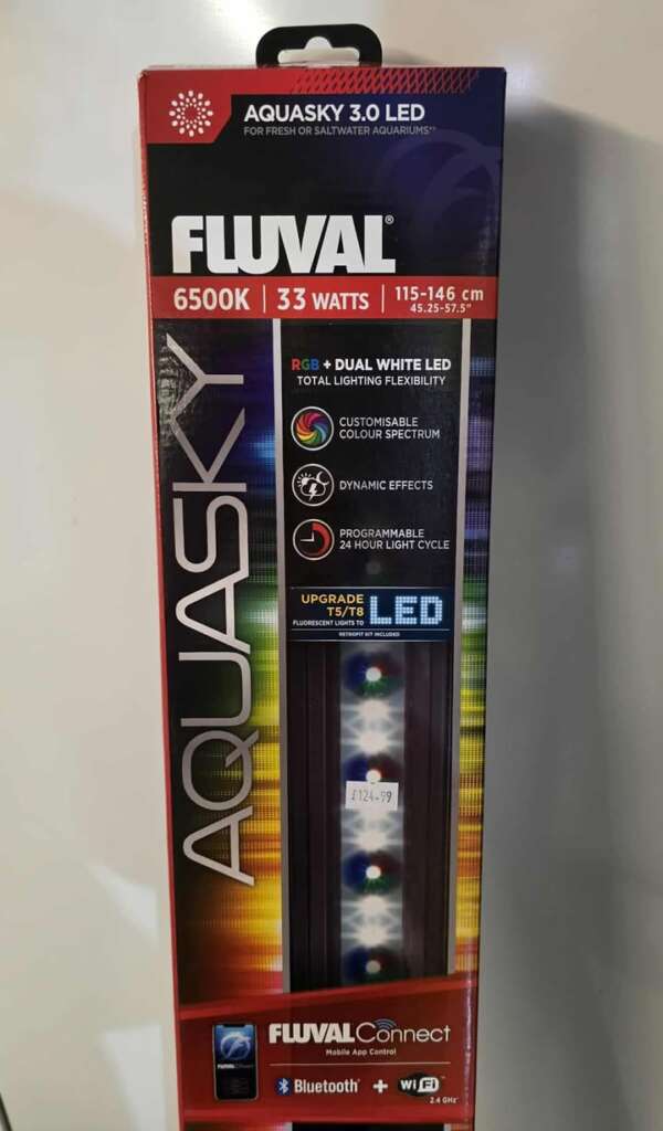 33w Fluval Aquasky 3.0 Controllable LED light 45.25-57.5"